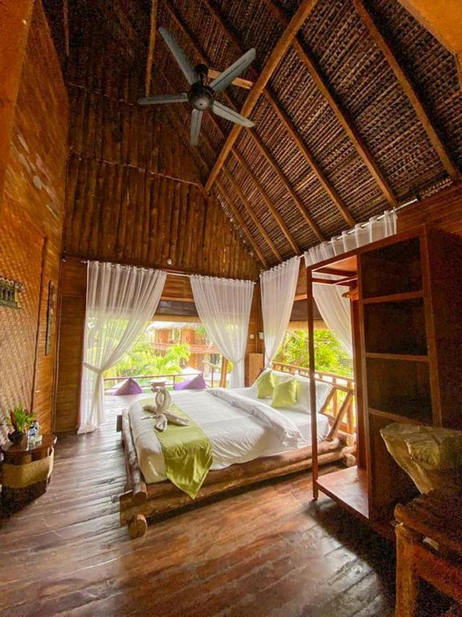 Gading Tree House Villa Batununggul Ngoại thất bức ảnh