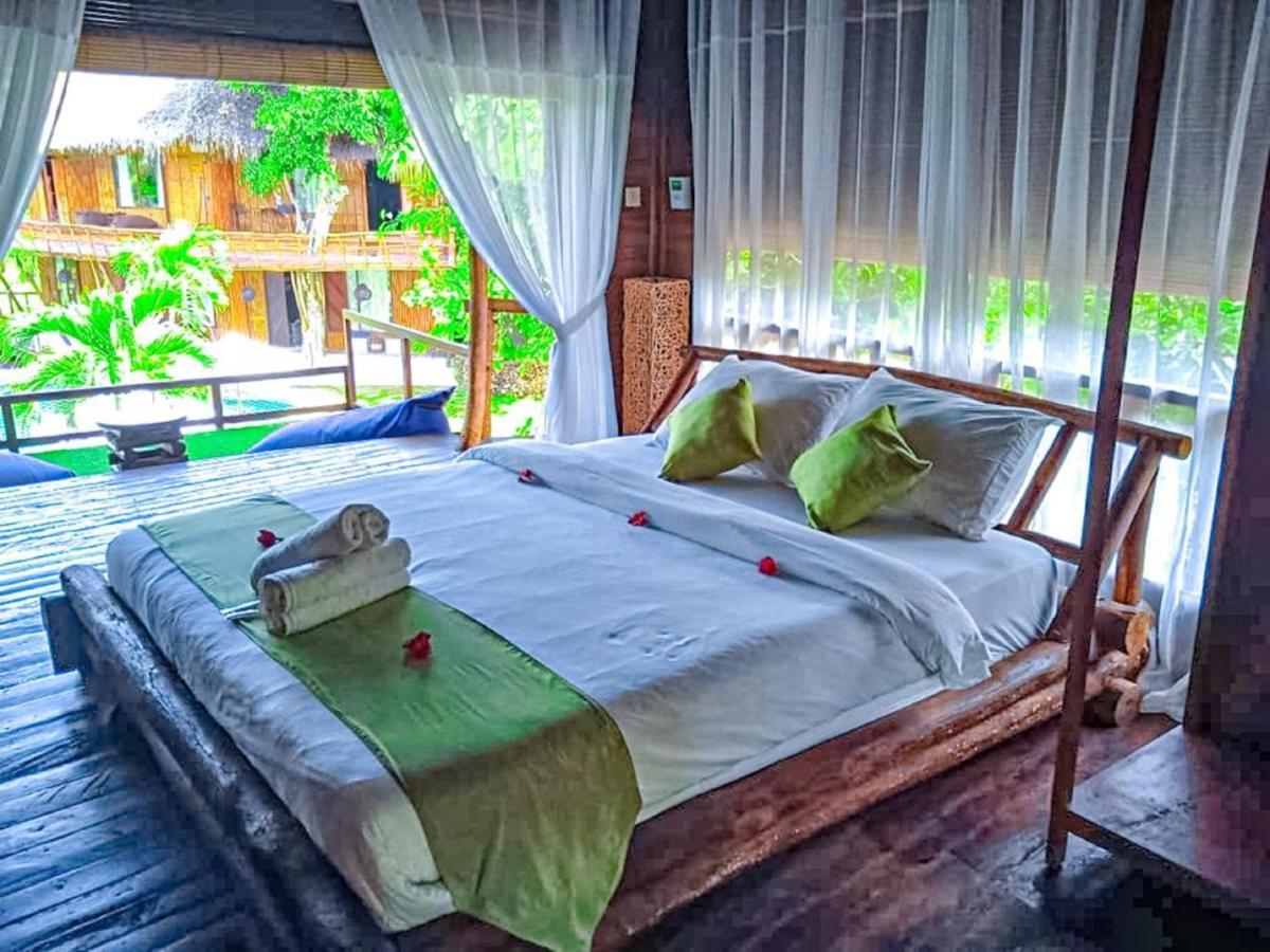 Gading Tree House Villa Batununggul Ngoại thất bức ảnh