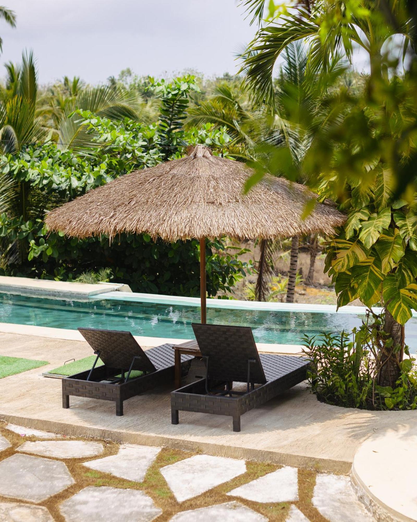 Gading Tree House Villa Batununggul Ngoại thất bức ảnh