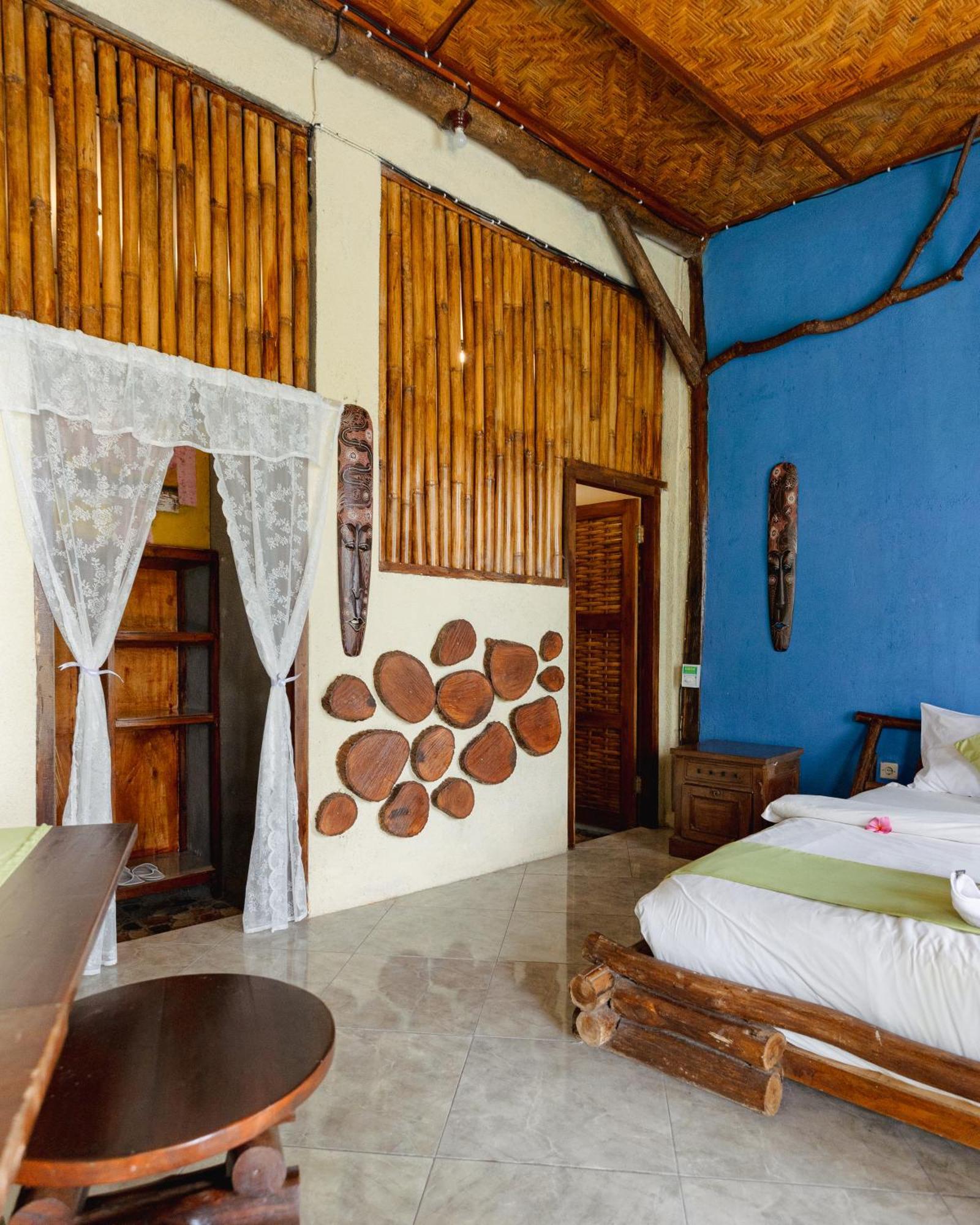 Gading Tree House Villa Batununggul Ngoại thất bức ảnh