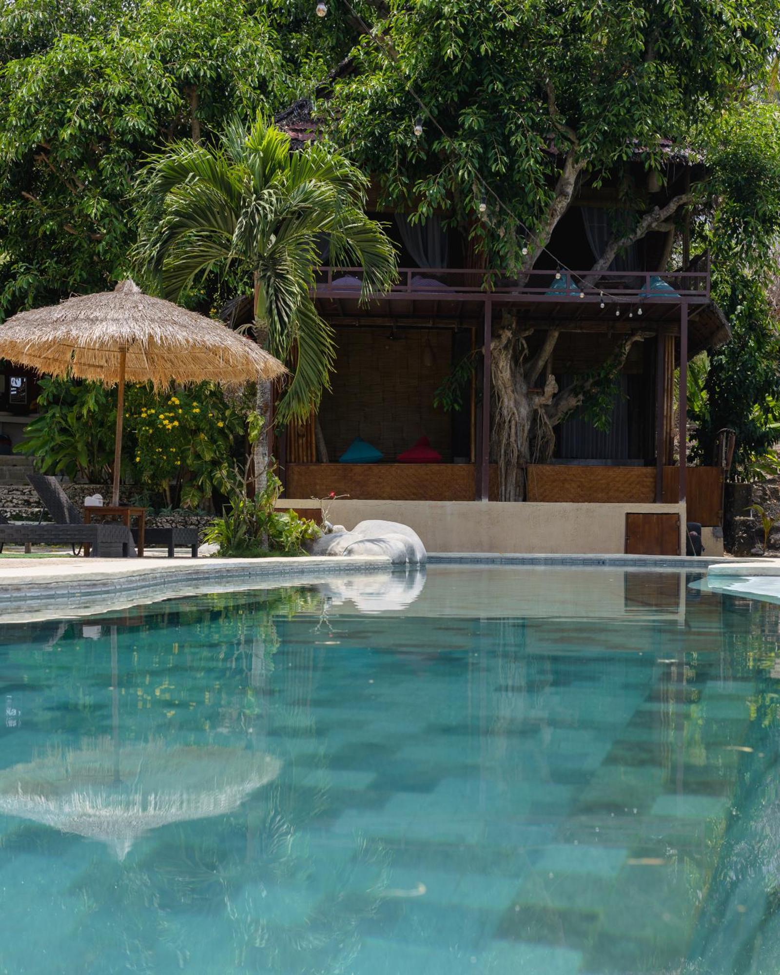 Gading Tree House Villa Batununggul Ngoại thất bức ảnh